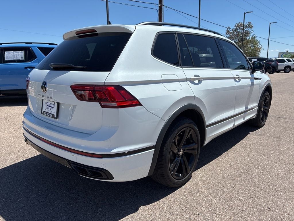 2024 Volkswagen Tiguan 2.0T SE R-Line Black