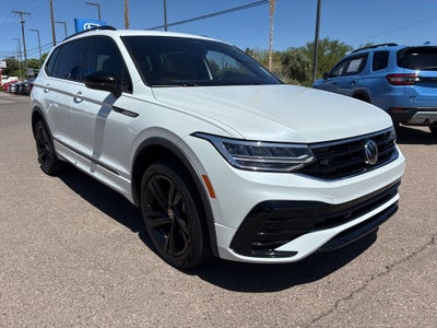2024 Volkswagen Tiguan 2.0T SE R-Line Black