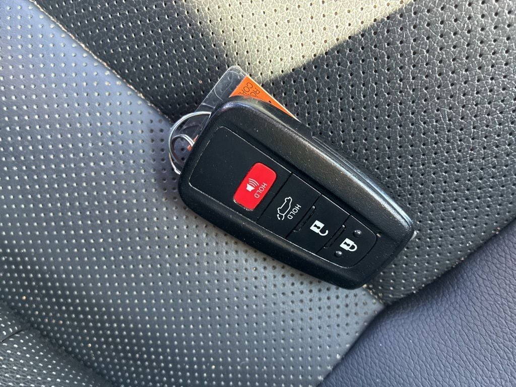 2021 Toyota Highlander Hybrid Limited