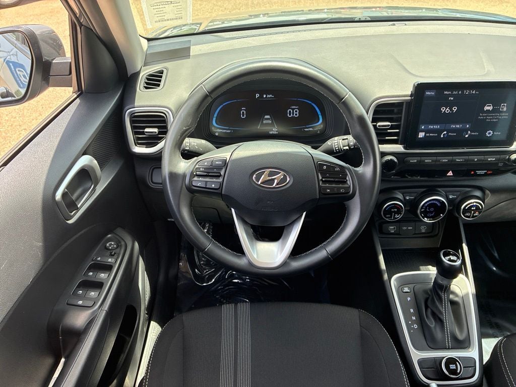 2025 Hyundai Venue SEL