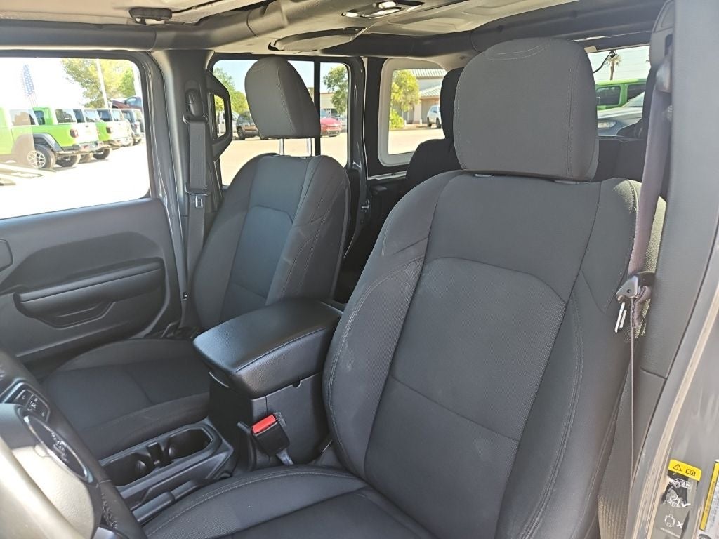 2021 Jeep Wrangler Unlimited Sport Altitude