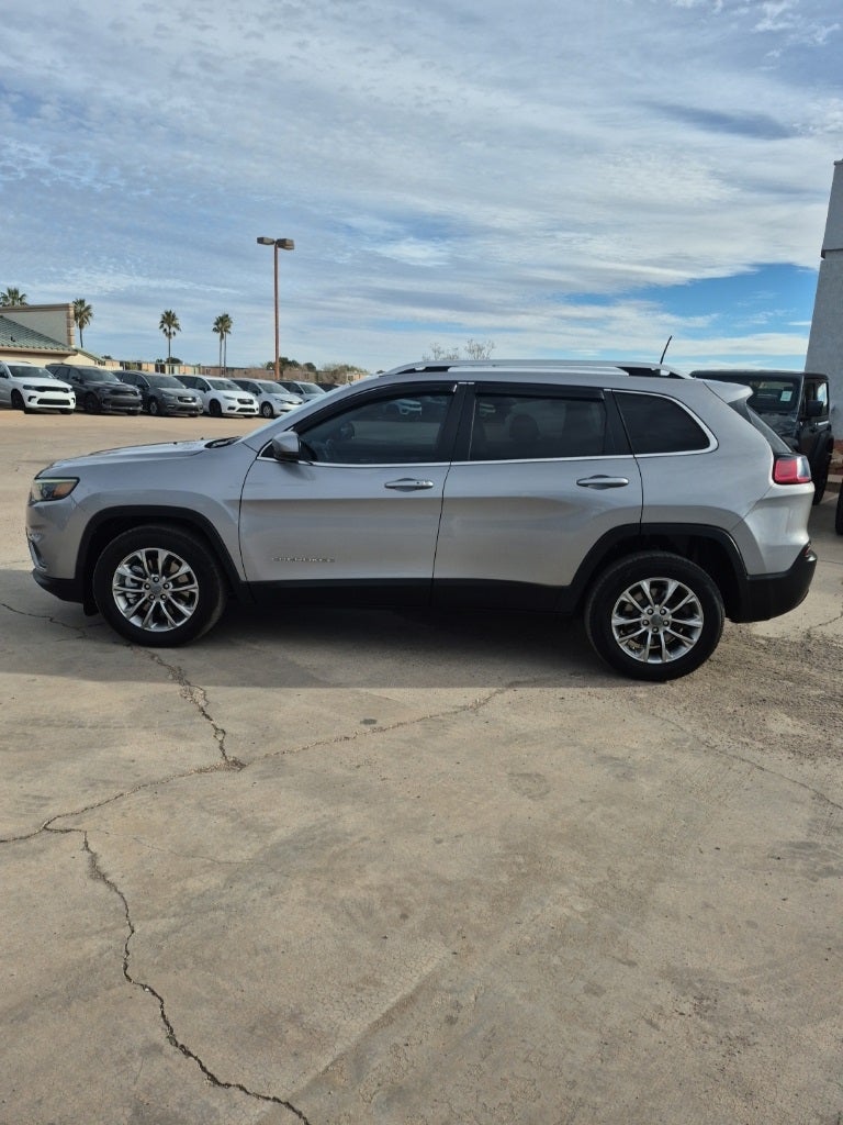 2021 Jeep Cherokee Latitude Lux