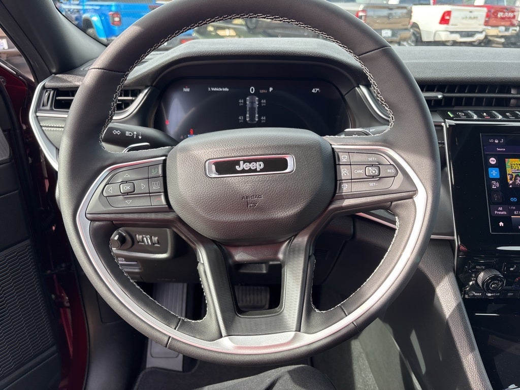 2025 Jeep Grand Cherokee Altitude