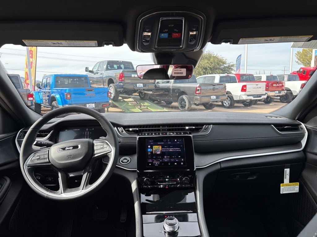 2025 Jeep Grand Cherokee Altitude