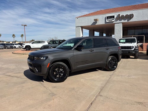 2026 Jeep Grand Cherokee Laredo
