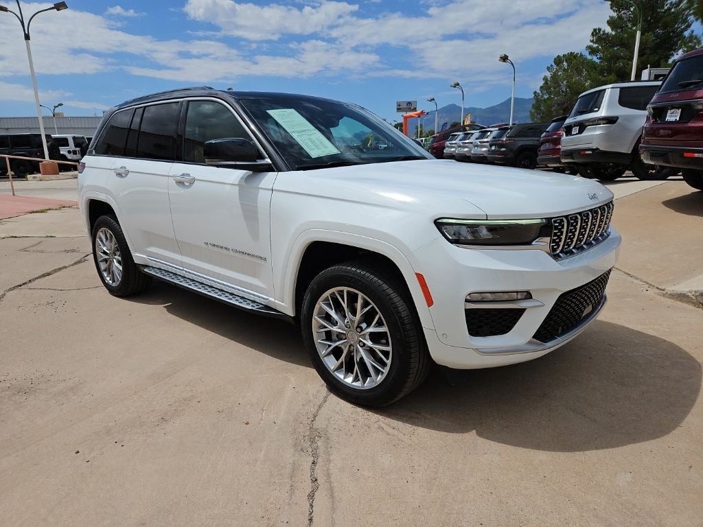 2025 Jeep Grand Cherokee Summit