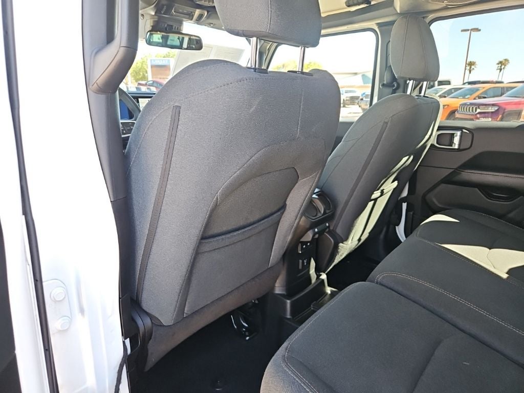 2024 Jeep Wrangler Sahara 4xe