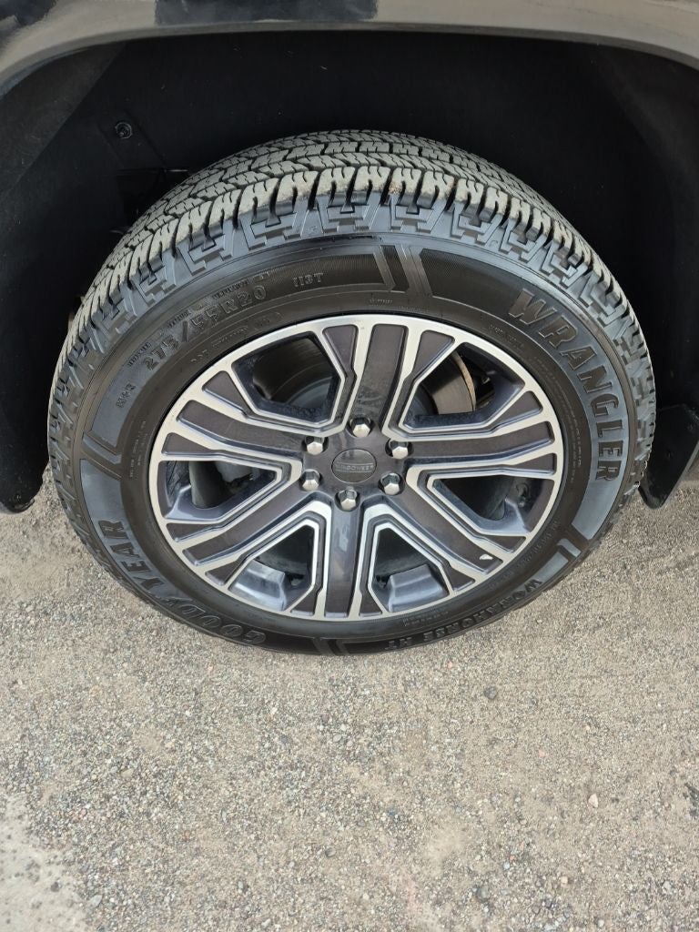 2024 Jeep Wagoneer L Series II