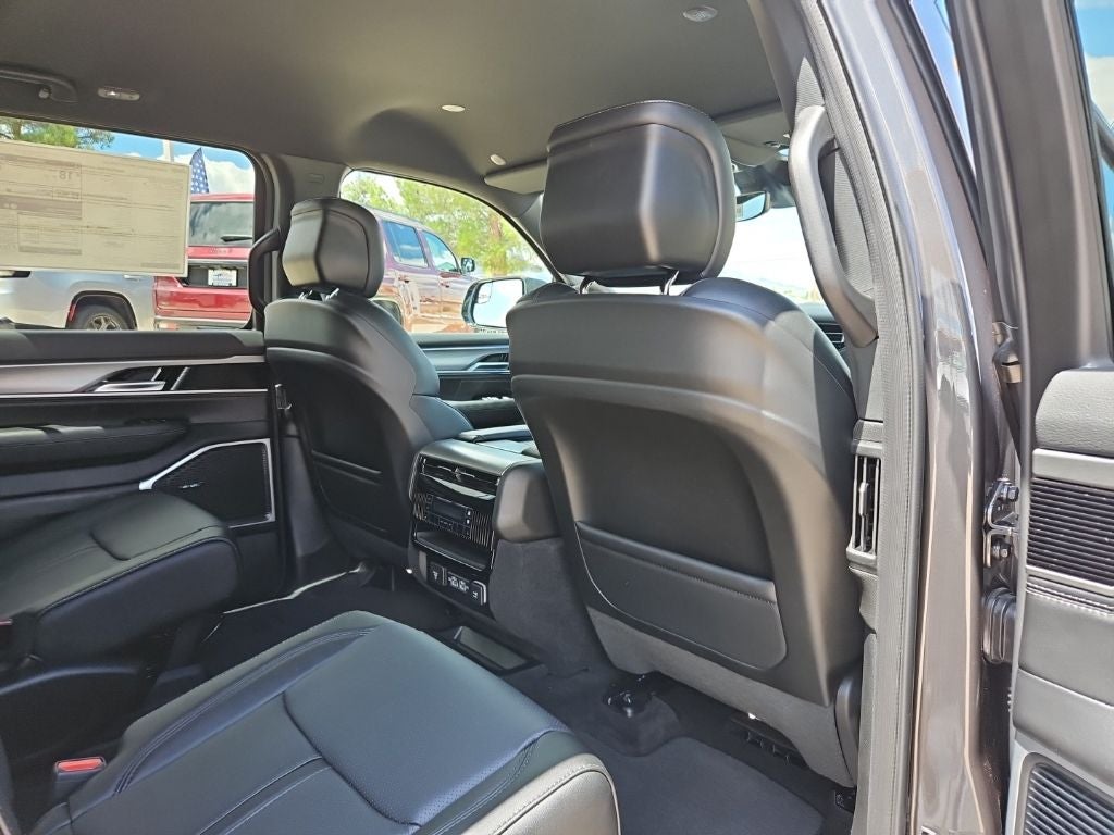 2026 Jeep Grand Wagoneer L Limited Altitude