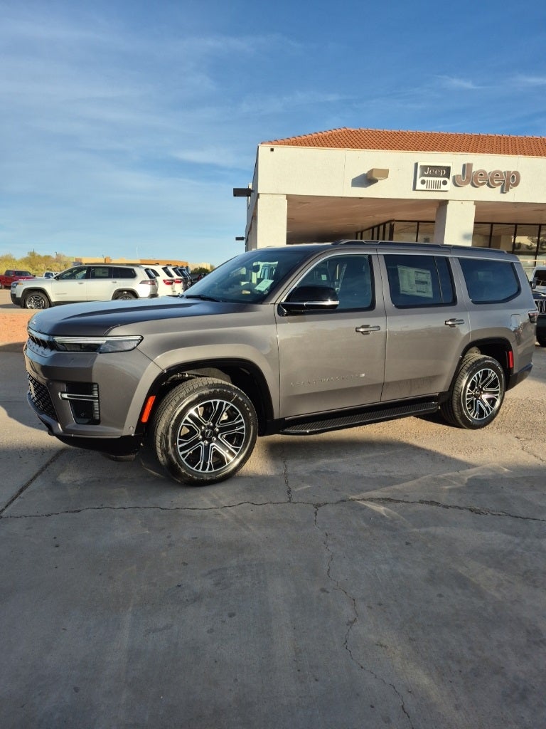 2026 Jeep Grand Wagoneer 4x4