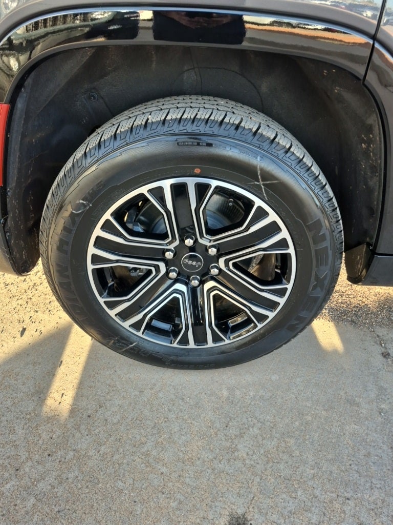 2026 Jeep Grand Wagoneer 4x4