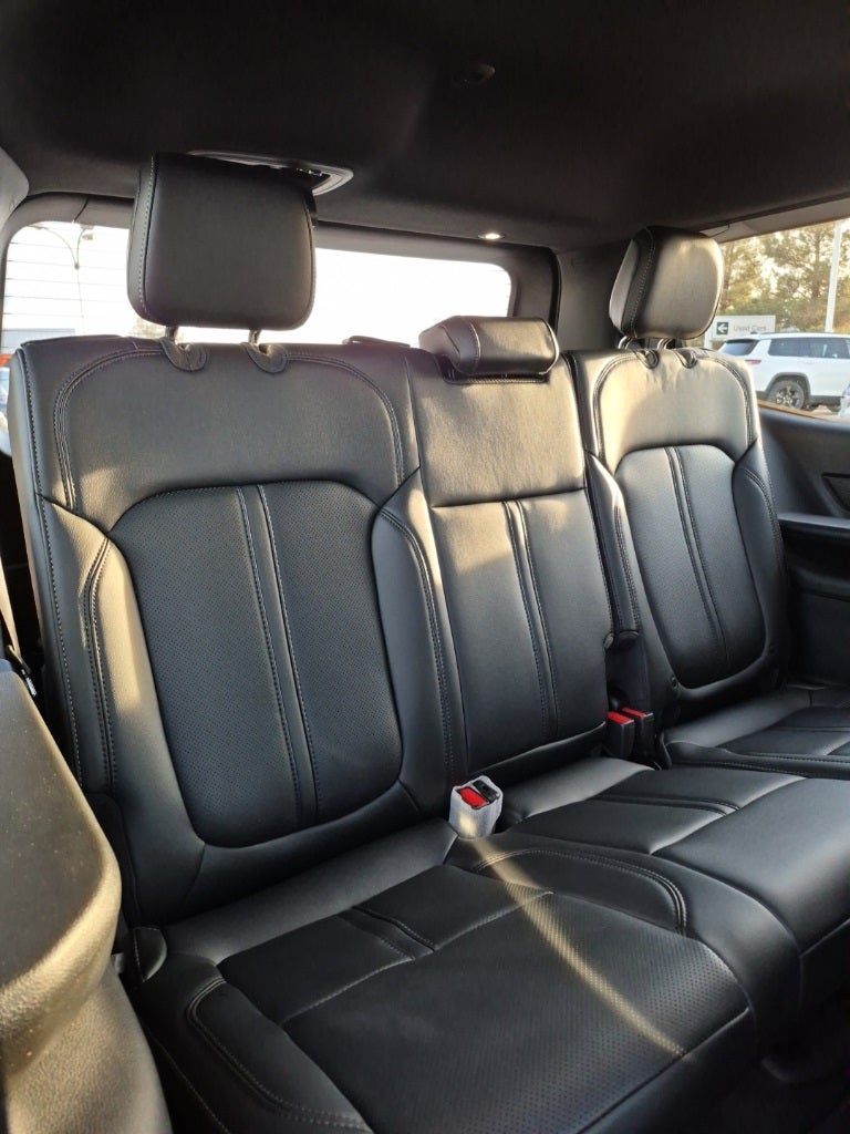 2026 Jeep Grand Wagoneer 4x4