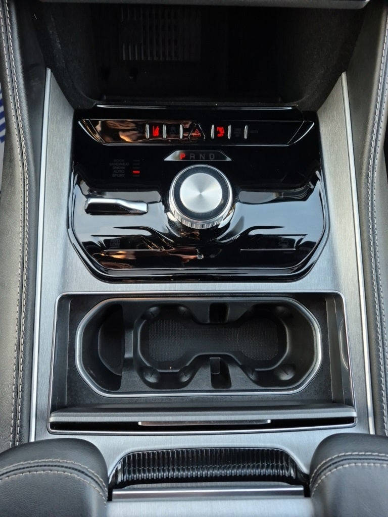 2026 Jeep Grand Wagoneer 4x4