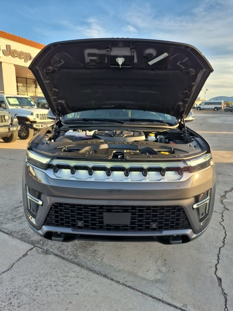 2026 Jeep Grand Wagoneer 4x4