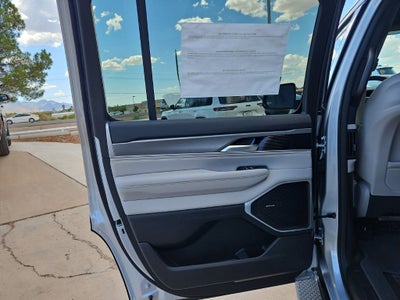 2026 Jeep Grand Wagoneer Limited Altitude