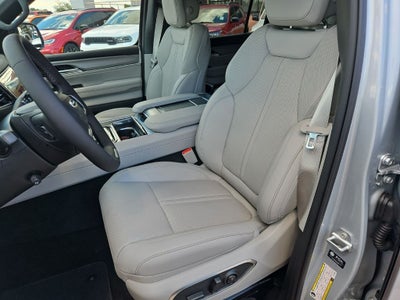 2026 Jeep Grand Wagoneer Limited Altitude