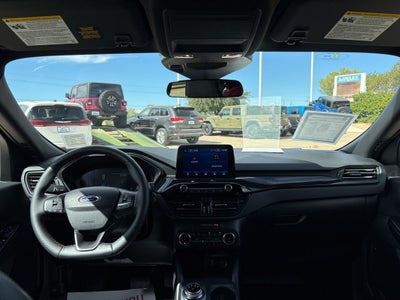 2025 Ford Escape ST-Line Select