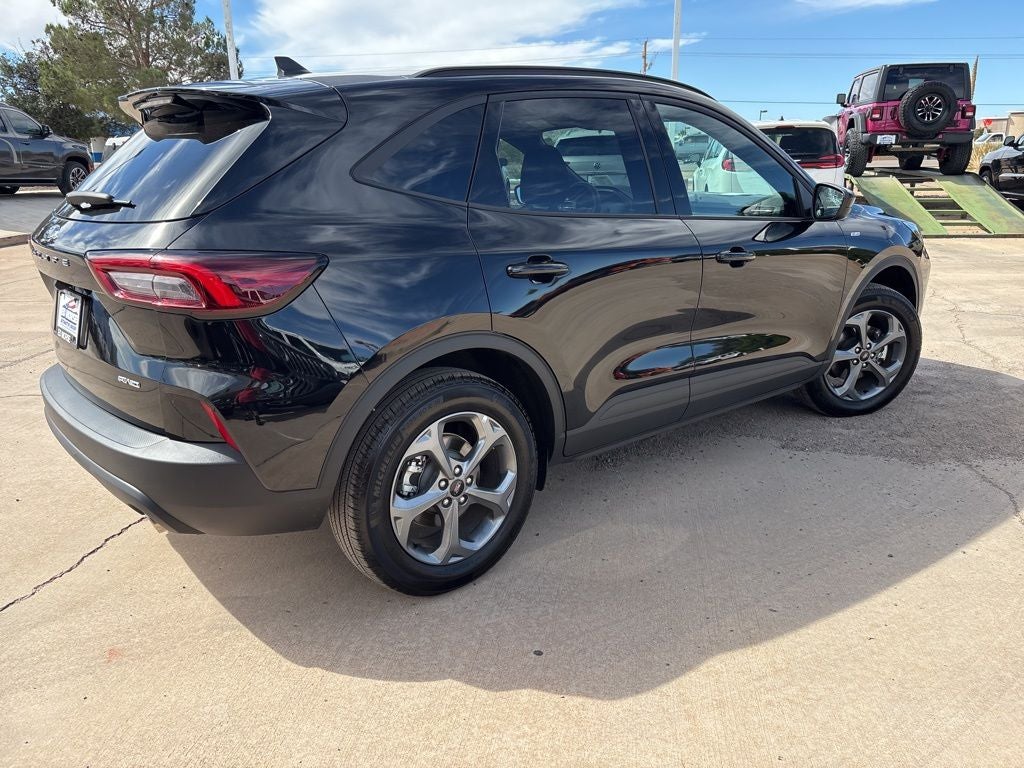 2025 Ford Escape ST-Line Select