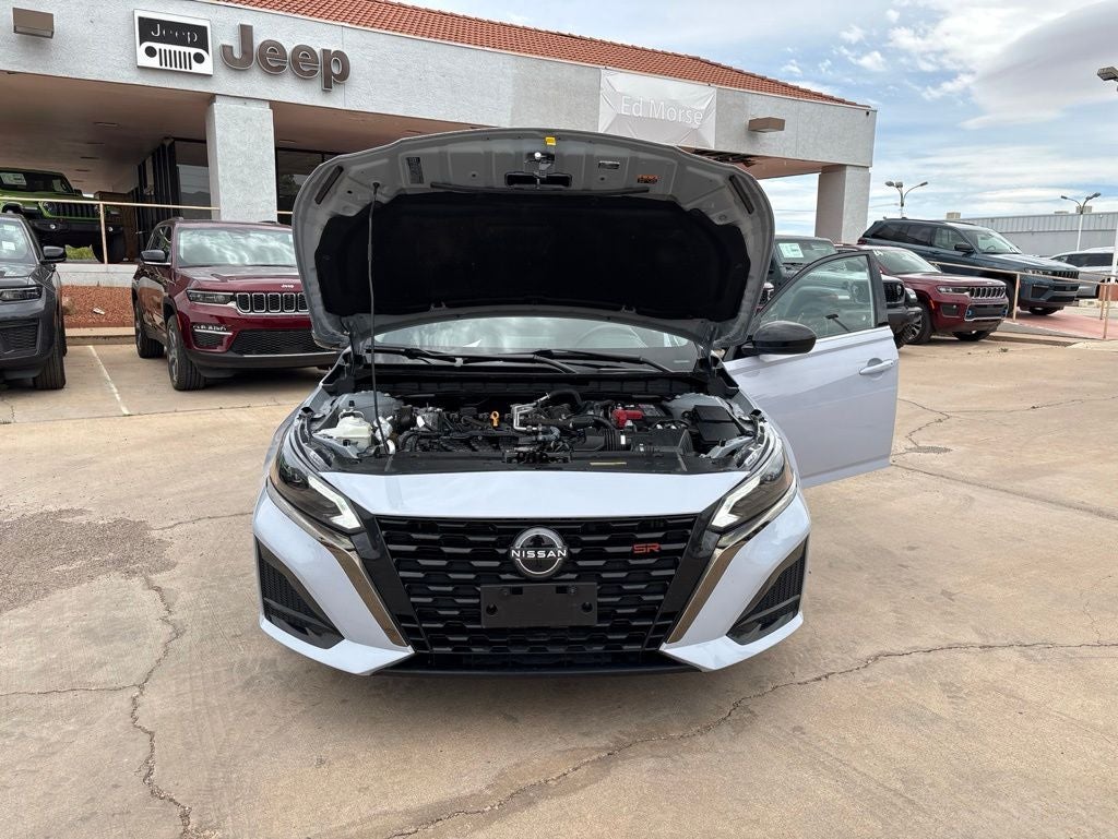 2024 Nissan Altima 2.5 SR