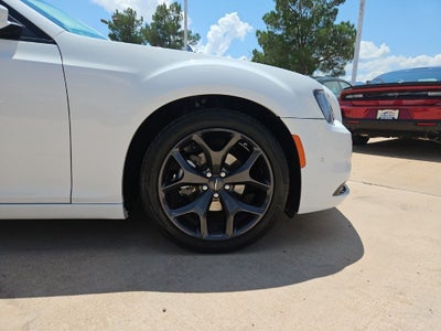 2023 Chrysler 300 S