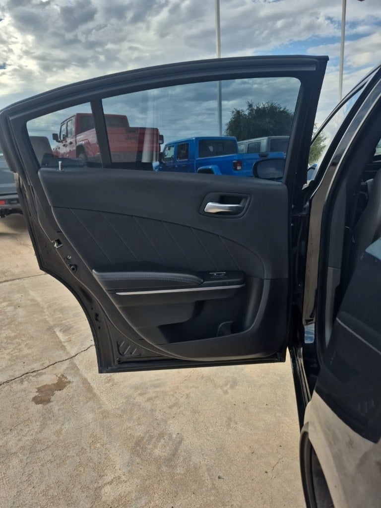 2018 Dodge Charger V6 Plus