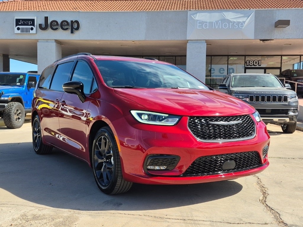 2025 Chrysler Pacifica Limited