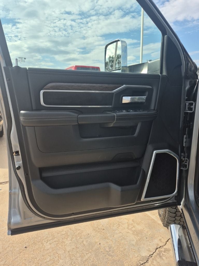 2020 RAM 2500 Laramie