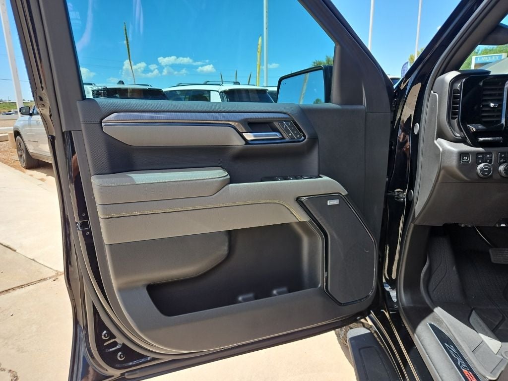 2025 Chevrolet Silverado 1500 ZR2