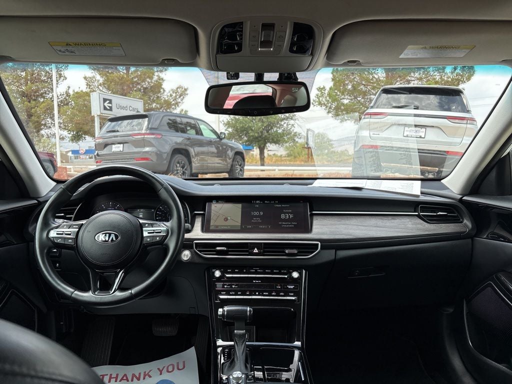 2020 Kia Cadenza Technology