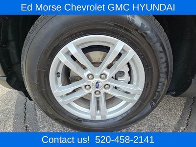 2023 Ford Explorer XLT RWD