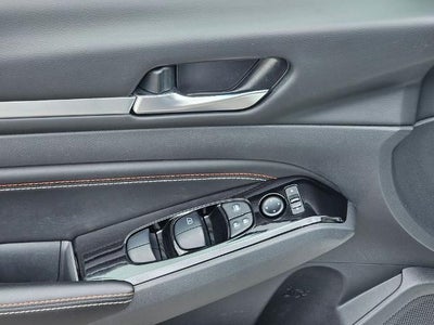 2023 Nissan Altima 2.5 SR Sedan