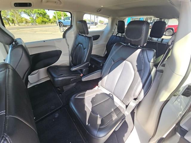 2023 Chrysler Pacifica Touring L FWD