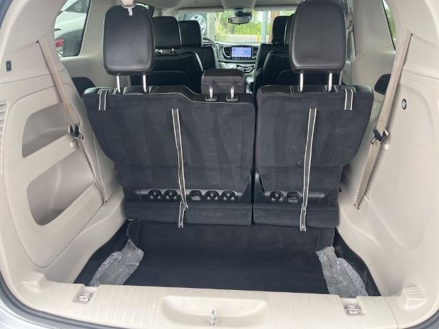 2023 Chrysler Pacifica Touring L FWD