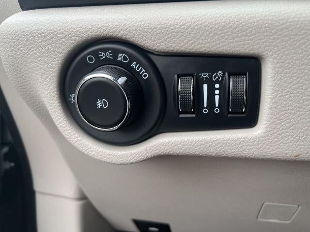 2023 Chrysler Pacifica Touring L FWD