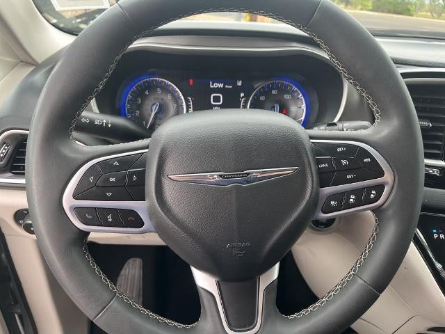 2023 Chrysler Pacifica Touring L FWD