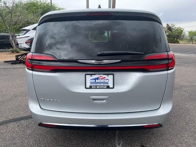 2023 Chrysler Pacifica Touring L FWD
