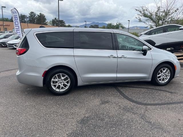2023 Chrysler Pacifica Touring L FWD