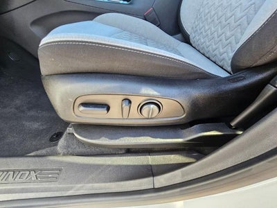 2022 Chevrolet Equinox FWD LT