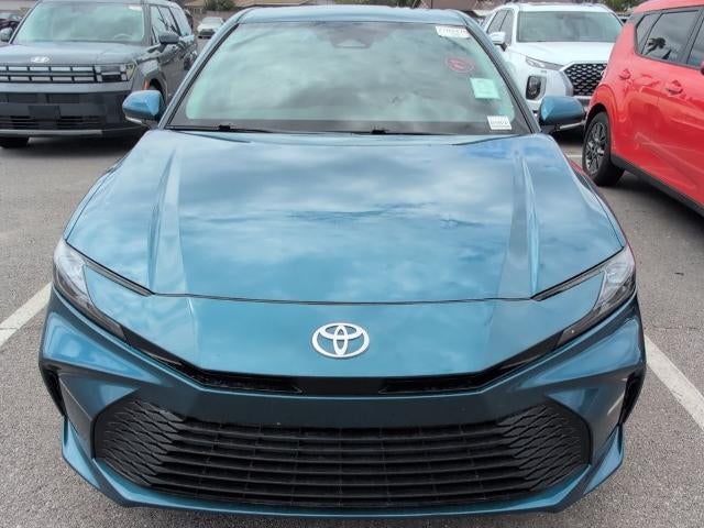 2025 Toyota Camry LE AWD (Natl)