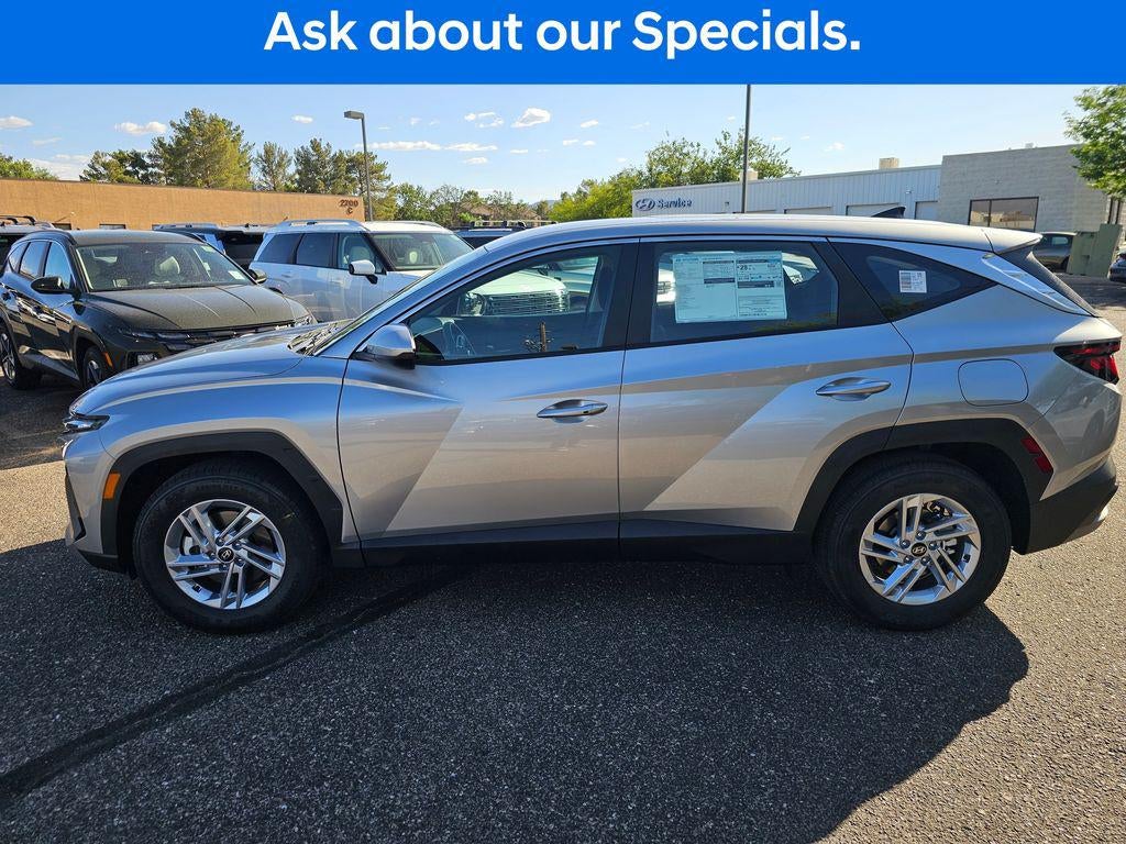 2026 Hyundai TUCSON SE FWD