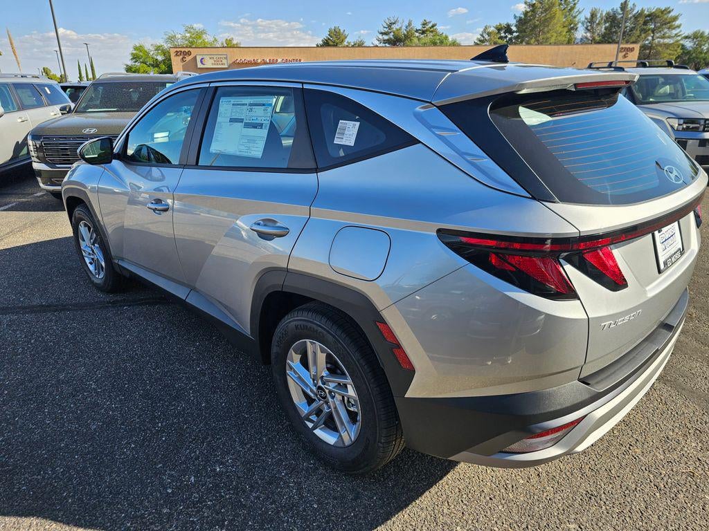 2026 Hyundai TUCSON SE FWD