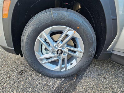 2026 Hyundai TUCSON SE FWD