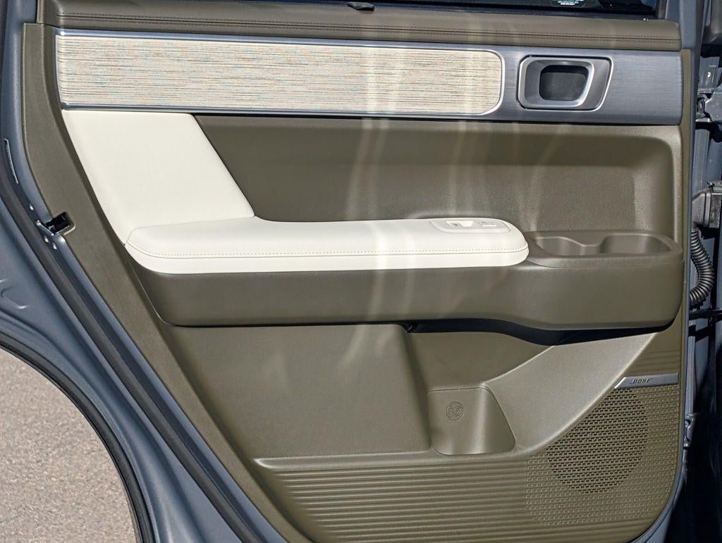 2025 Hyundai SANTA FE Calligraphy FWD