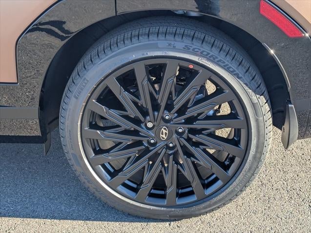 2025 Hyundai SANTA FE Calligraphy FWD