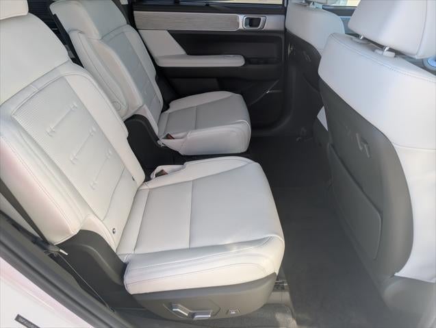 2025 Hyundai SANTA FE Calligraphy FWD