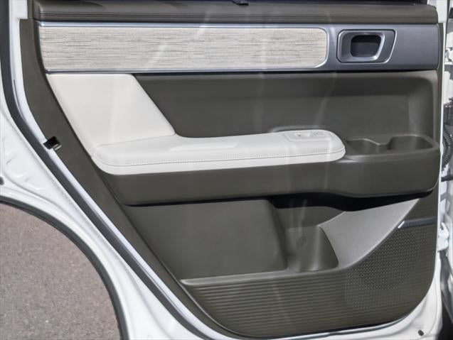 2025 Hyundai SANTA FE Calligraphy FWD