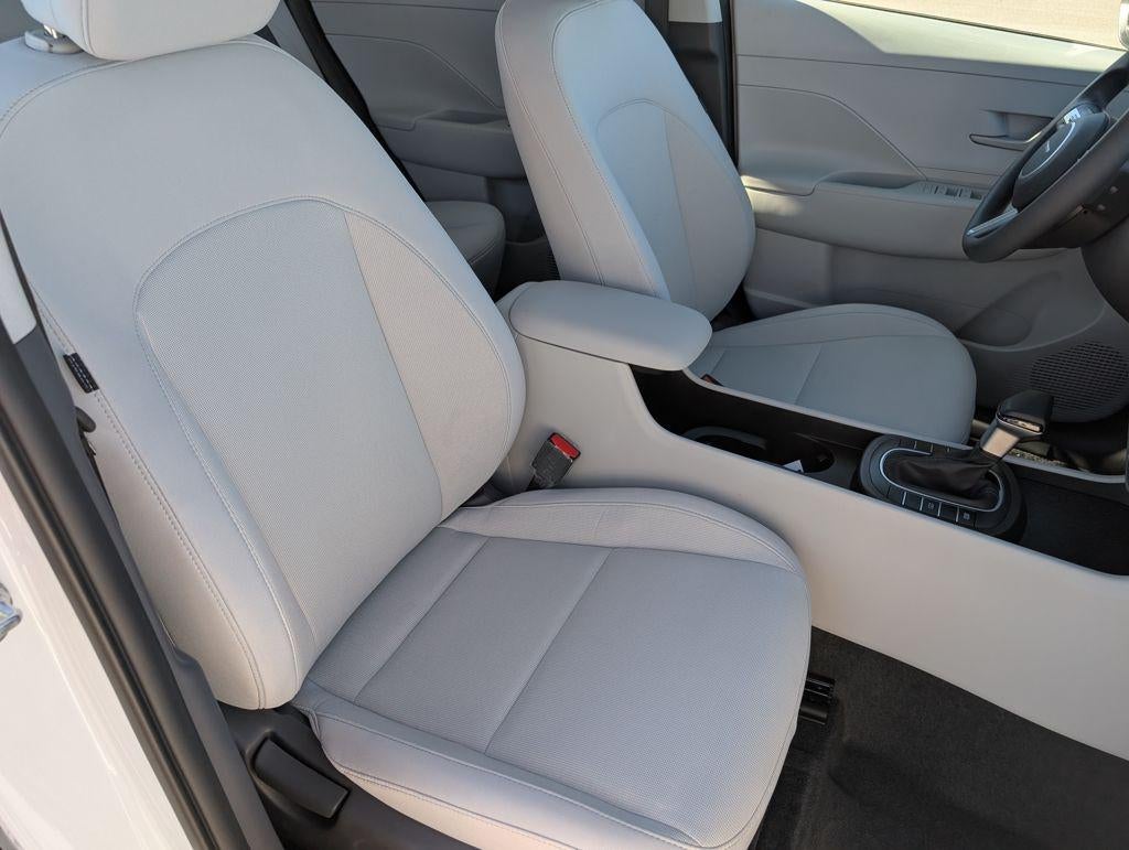 2026 Hyundai KONA SE FWD