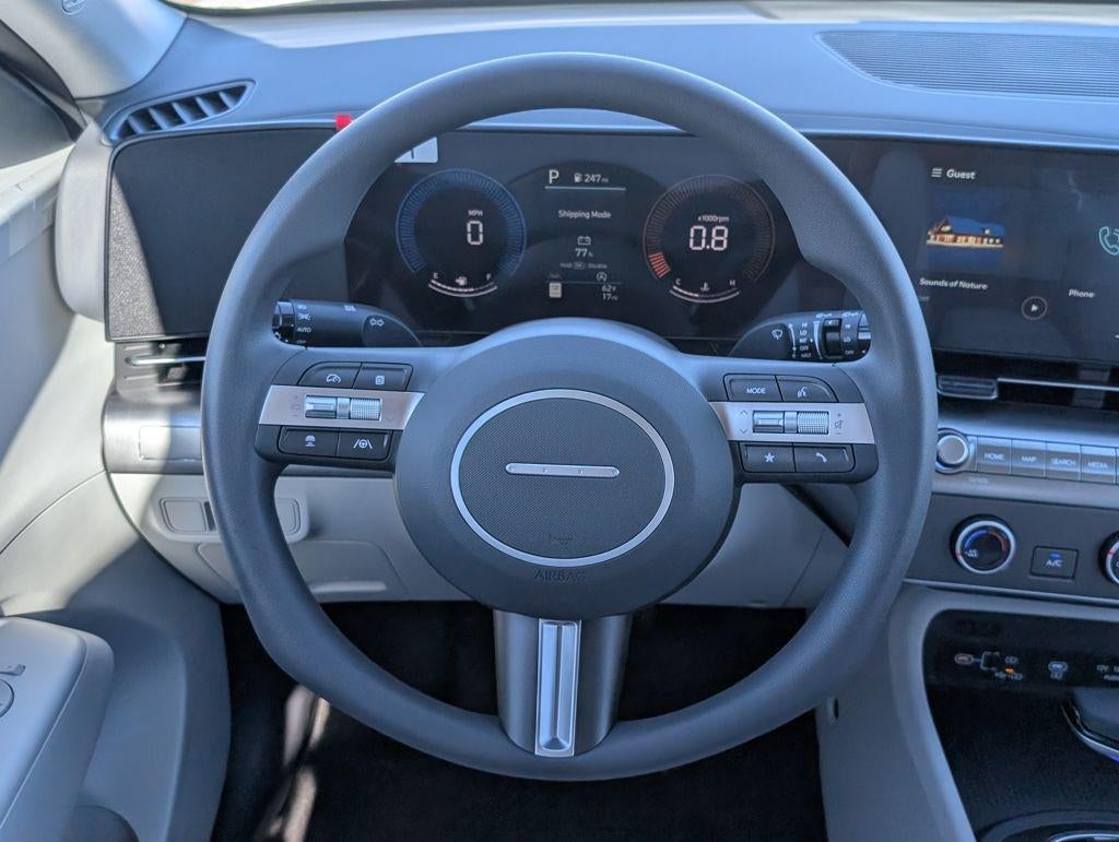 2026 Hyundai KONA SE FWD