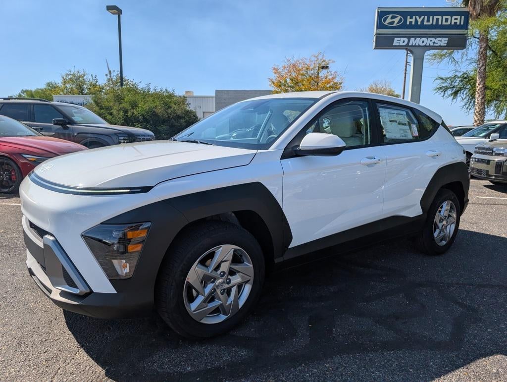 2026 Hyundai KONA SE FWD