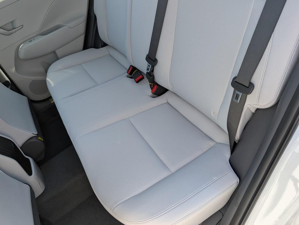 2026 Hyundai KONA SE FWD